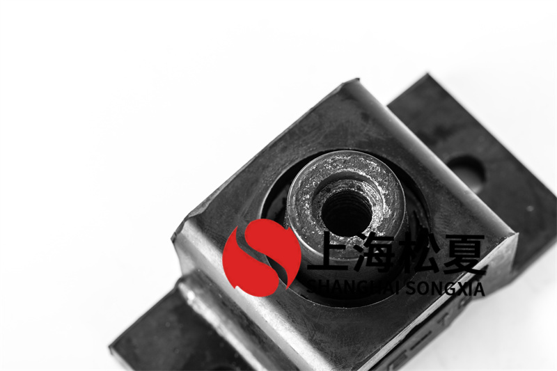 數控旋壓機用BE-25<a href='http://www.jshnzg.com' target='_blank'><u>橡膠減震器</u></a>